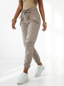 Spodnie „ZOYA” z wysokim stanem BASARI